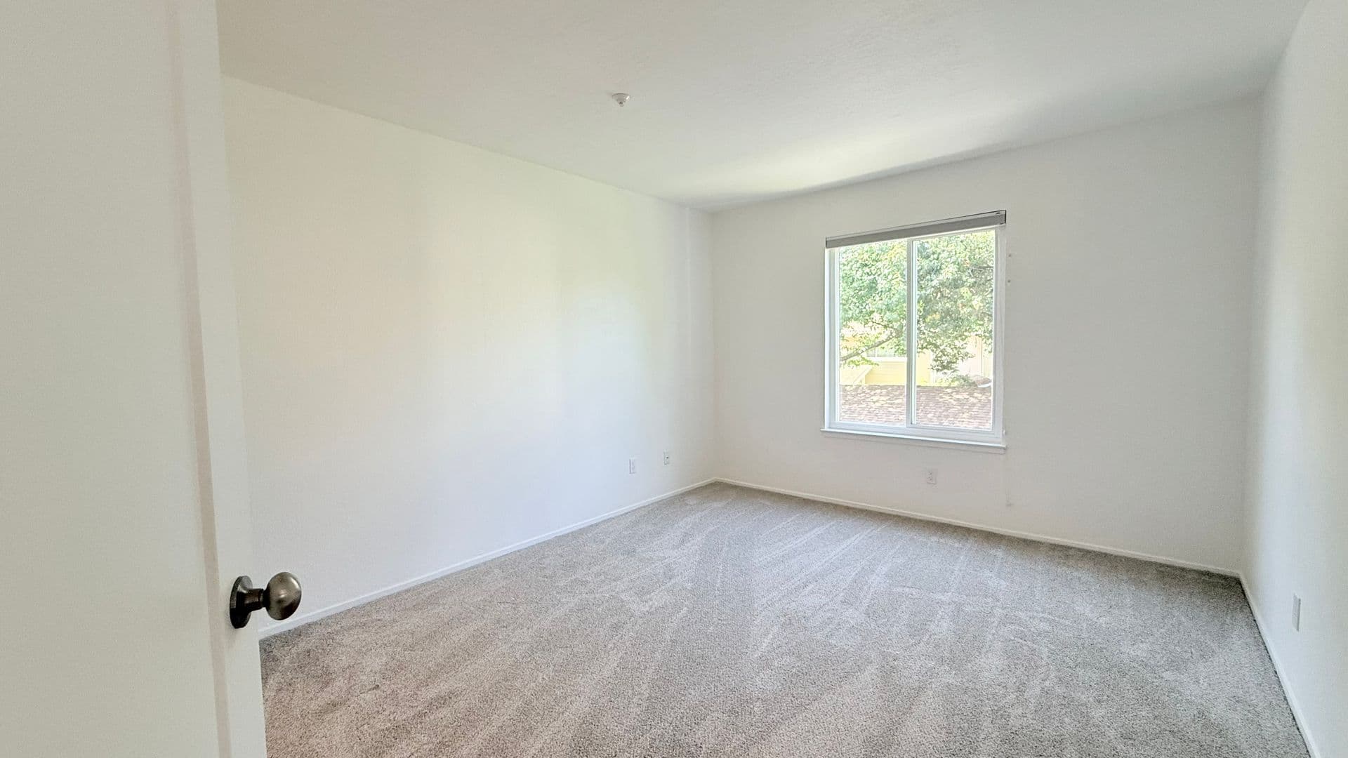Walnut Creek House: 2597 Oak Road #B