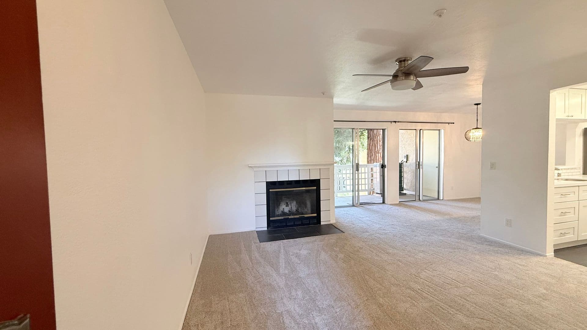 Walnut Creek House: 2597 Oak Road #B