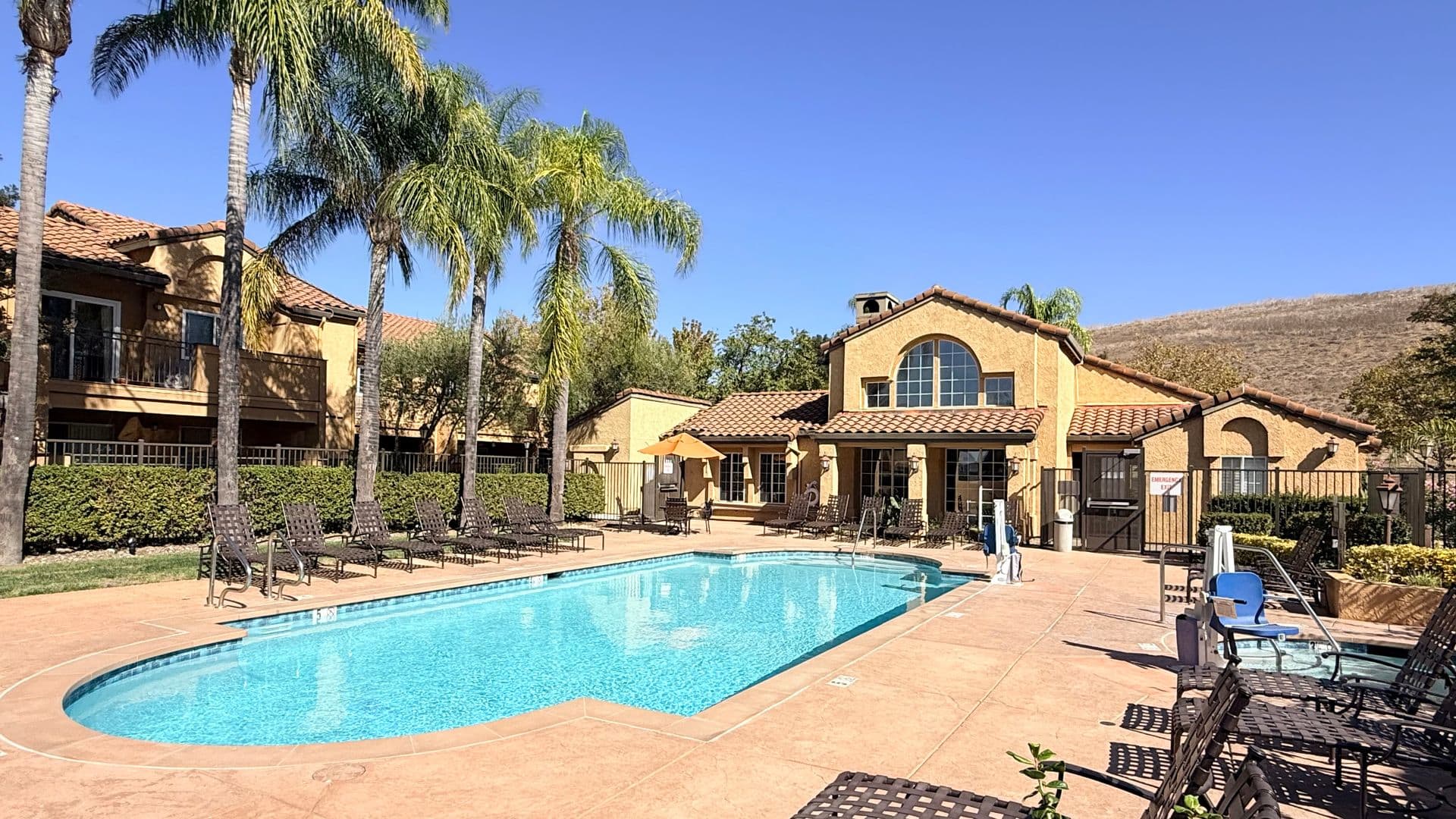 San Ramon Condo: 715 Watson Canyon Court, #206