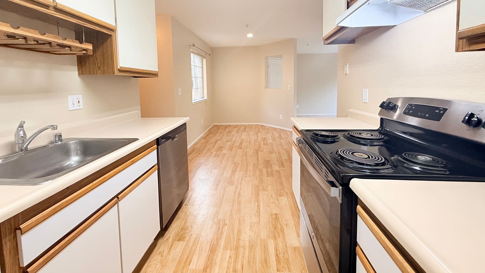 San Ramon Condo: 715 Watson Canyon Court, #206