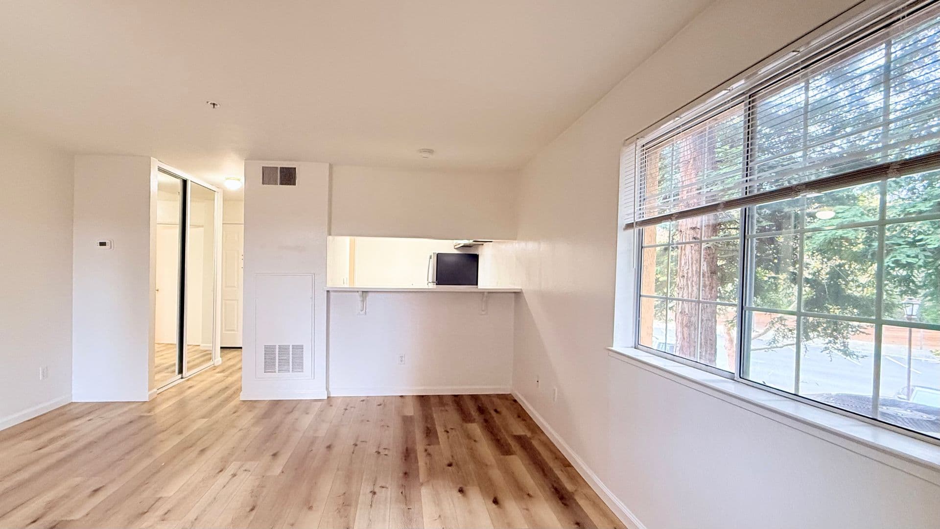 San Ramon Condo: 705 Watson Canyon Court #100