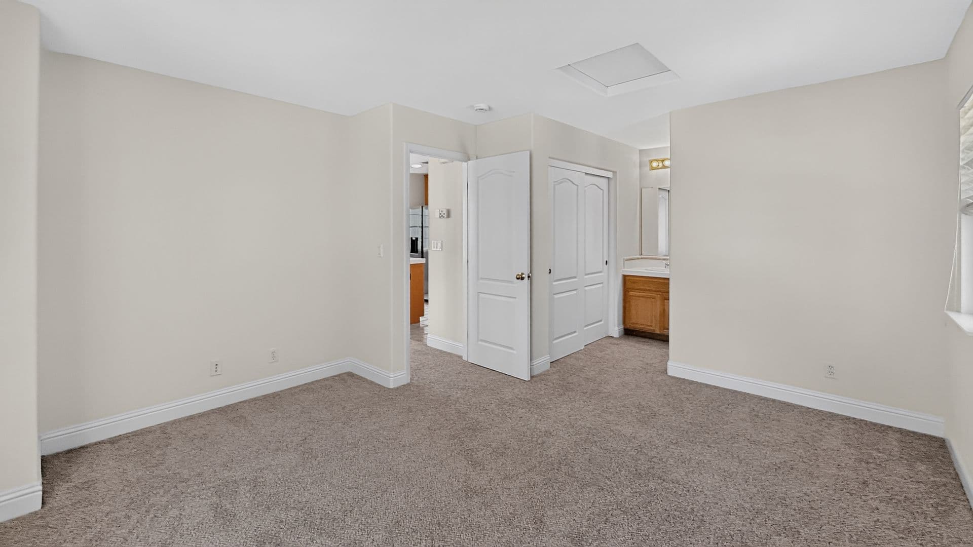 San Ramon House: 830 Pradera Way