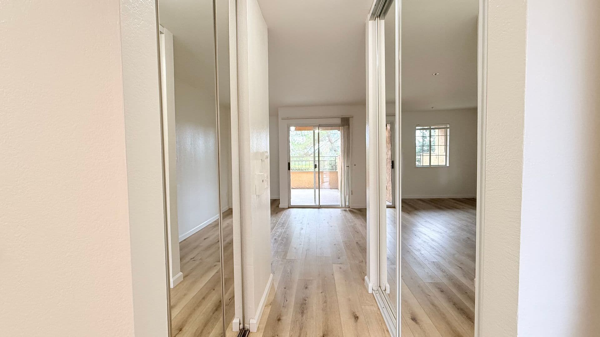 San Ramon Condo: 705 Watson Canyon Court #100
