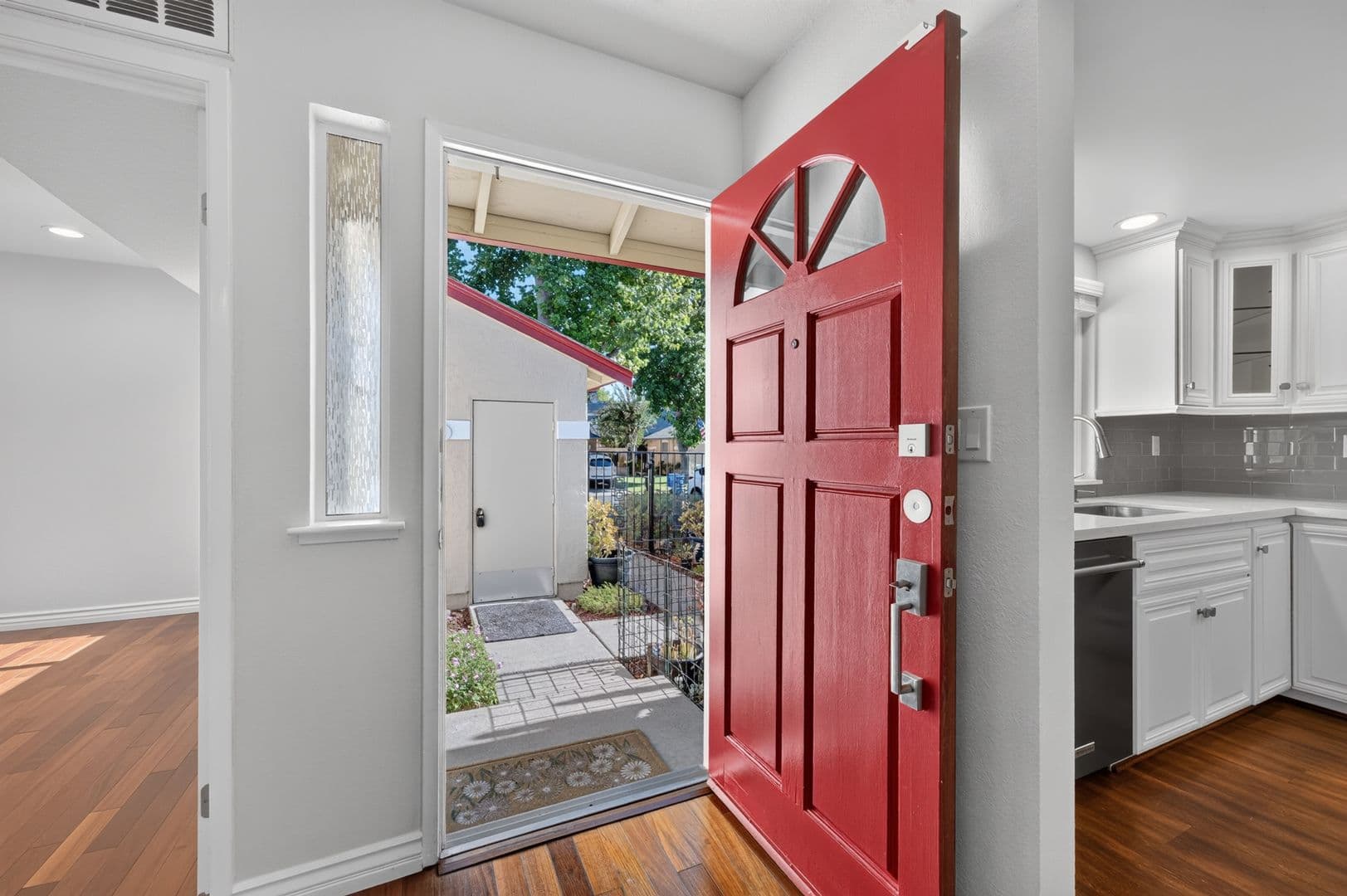 Walnut Creek Townhome: 1978 La Corso Court