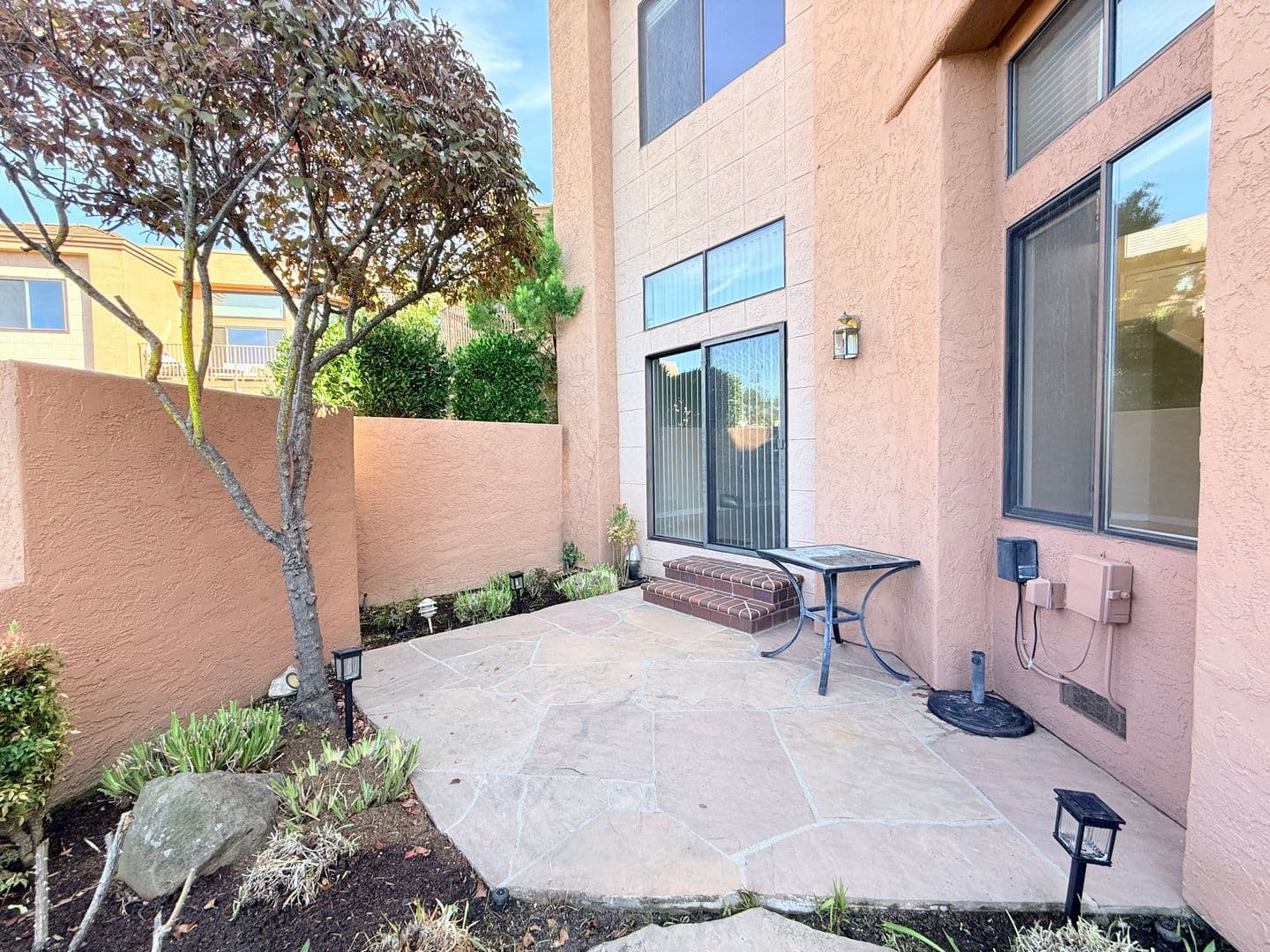 San Ramon Townhome: 4053 W. Lakeshore Drive