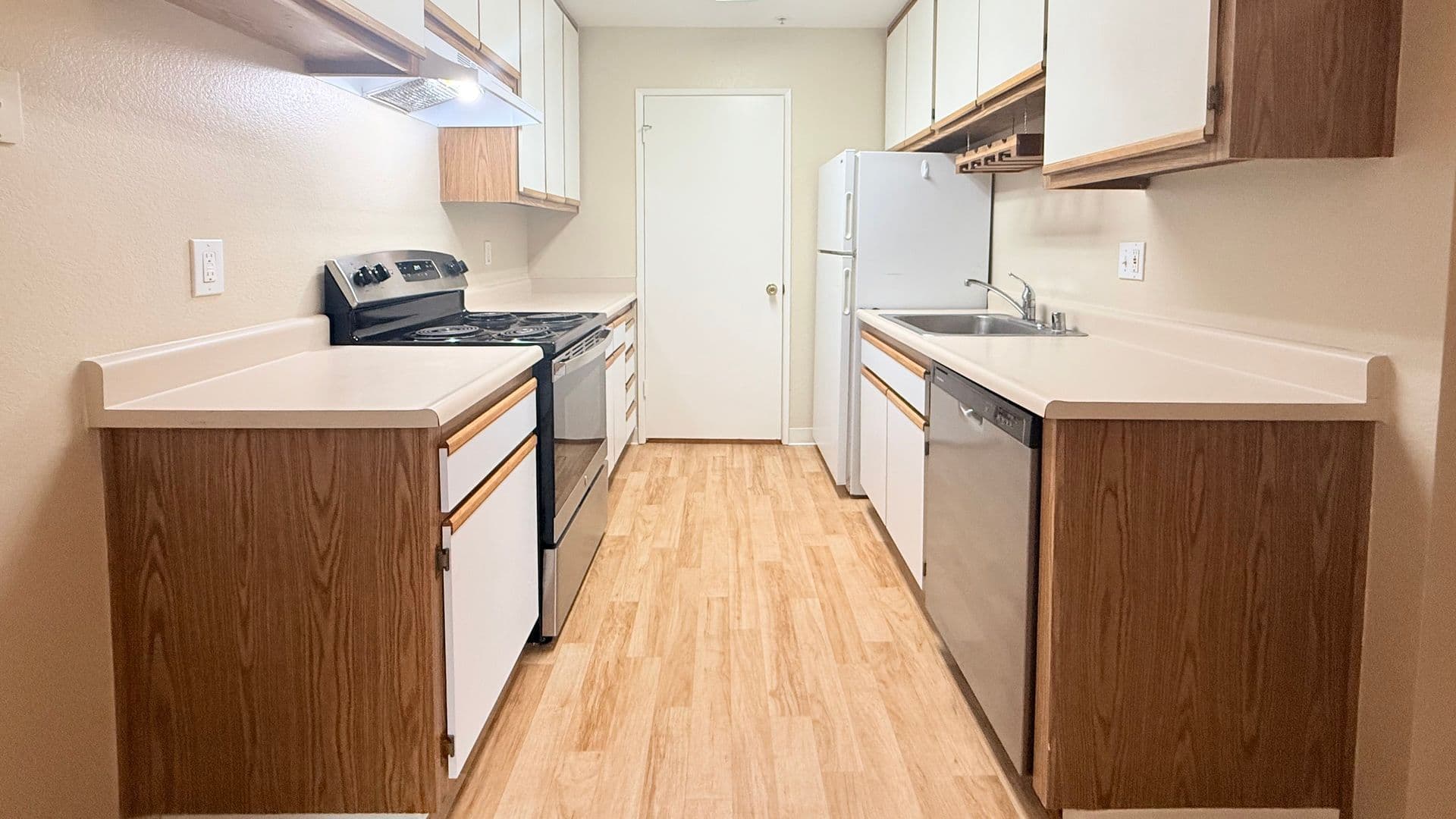 San Ramon Condo: 715 Watson Canyon Court, #206