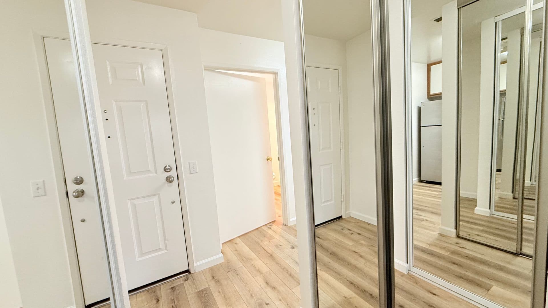 San Ramon Condo: 705 Watson Canyon Court #100