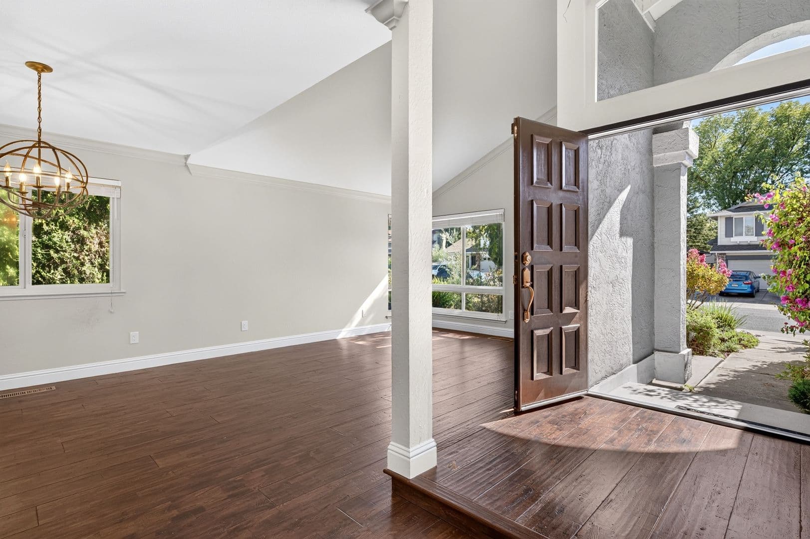 Concord House: 5025 Saint Garrett Court