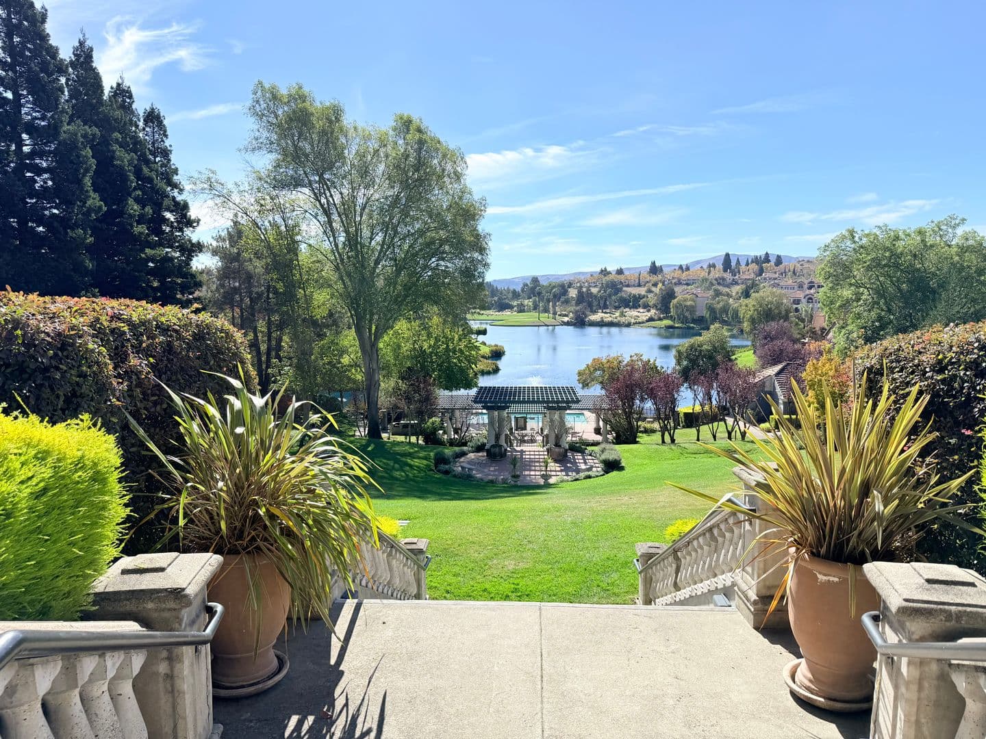 San Ramon Townhome: 4053 W. Lakeshore Drive