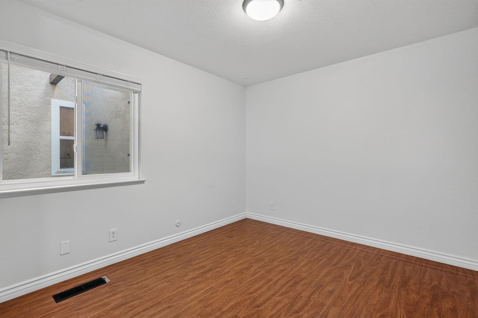 Walnut Creek Townhome: 1978 La Corso Court