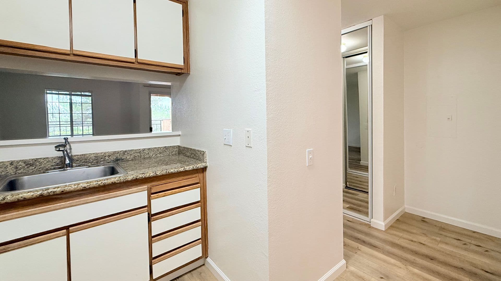San Ramon Condo: 705 Watson Canyon Court #100