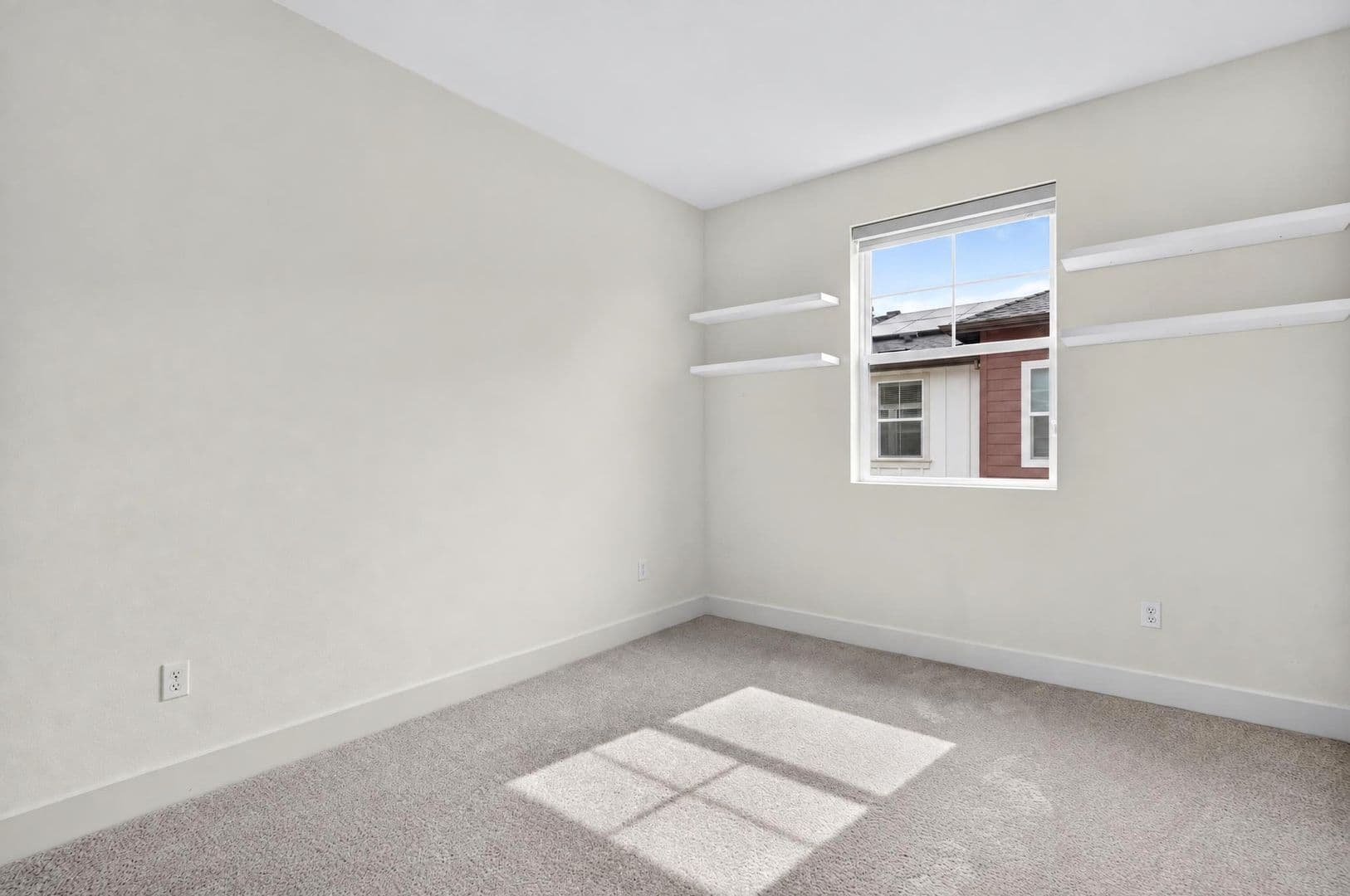 Concord Townhome: 1448 Julia Lane