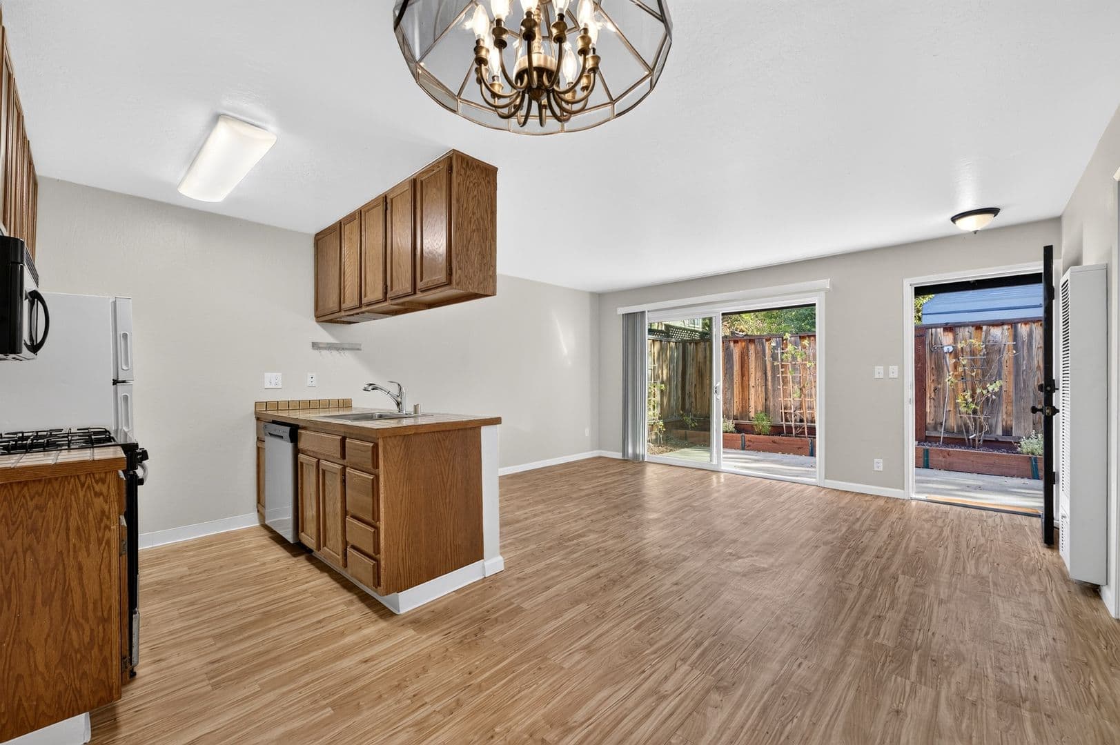 Walnut Creek Condo: 1112 Mt. View Blvd #B