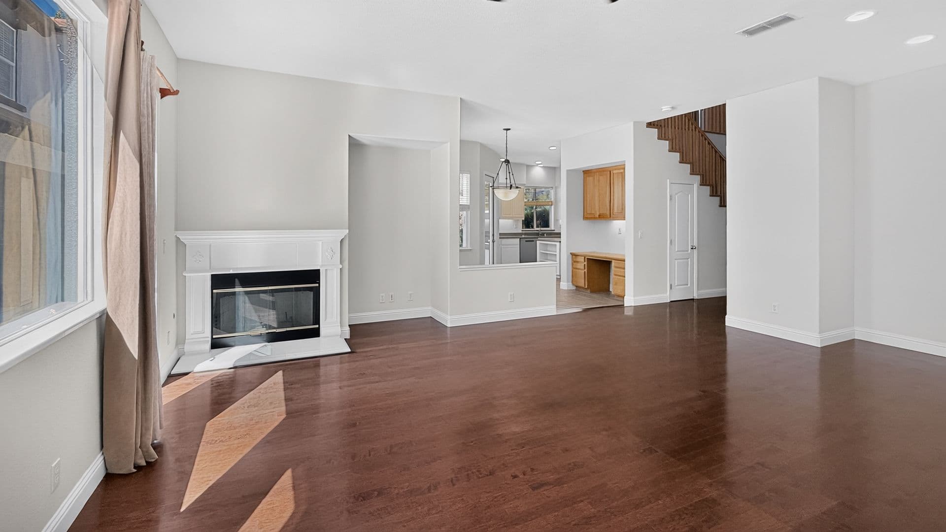 San Ramon House: 830 Pradera Way