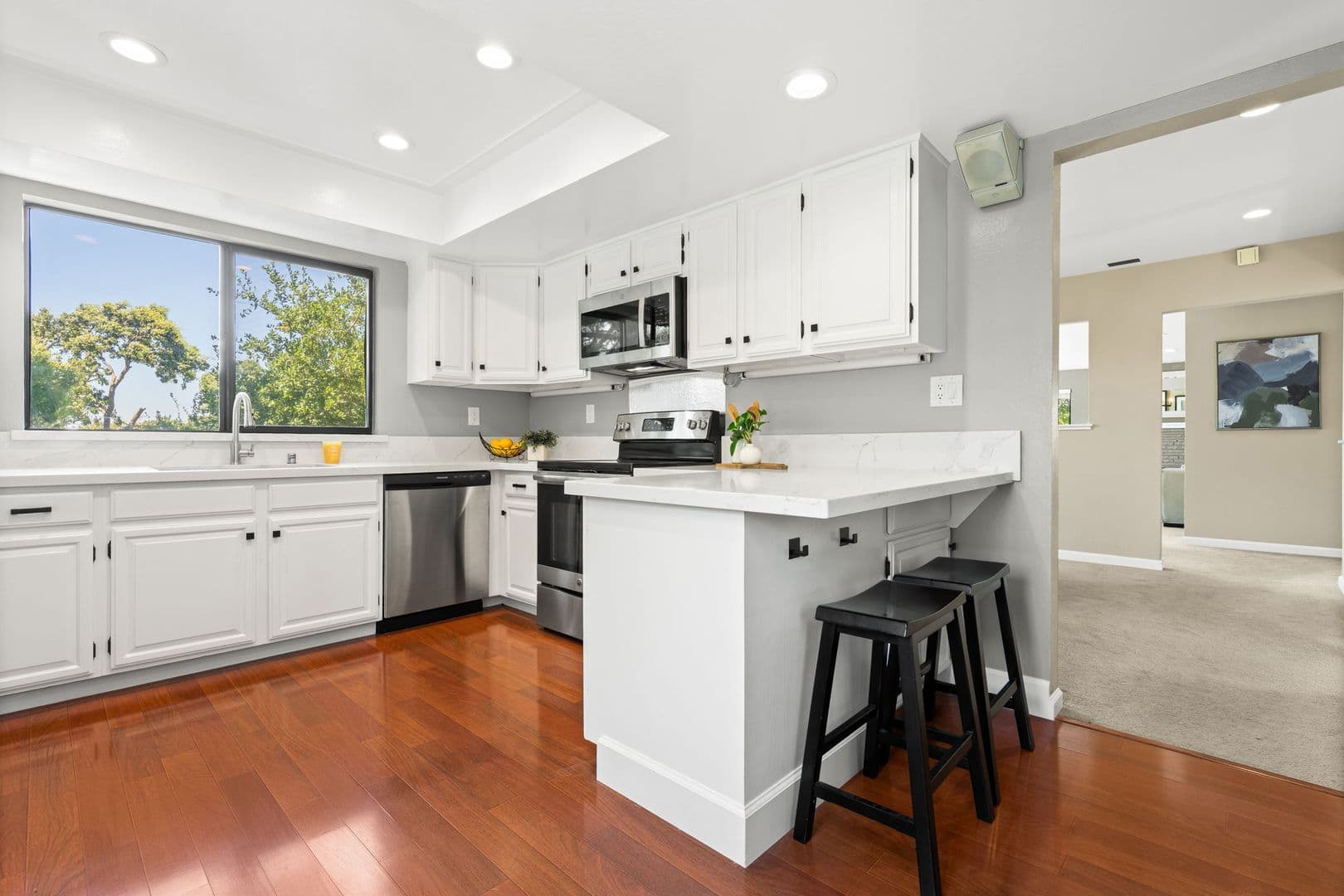 Walnut Creek House: 2542 Mockingbird Hill Road