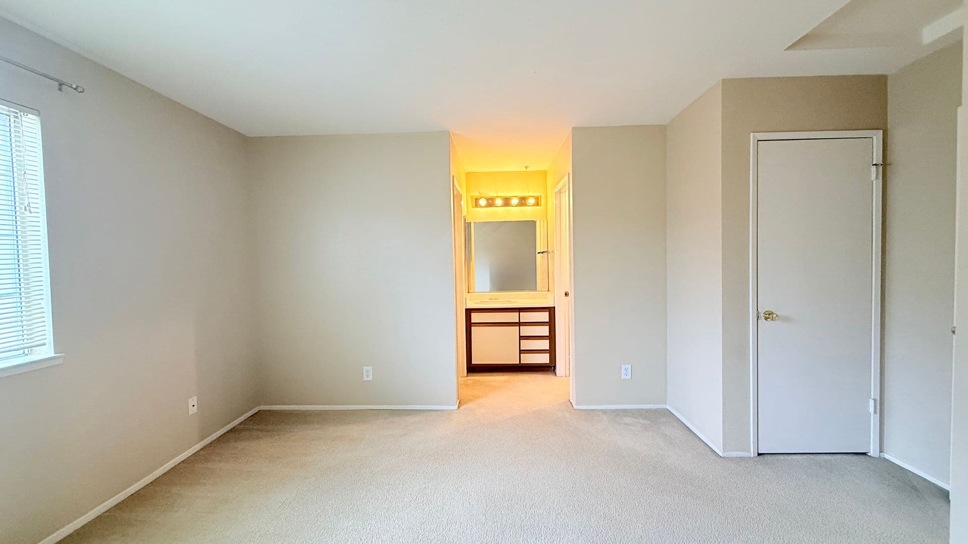 San Ramon Condo: 715 Watson Canyon Court, #206