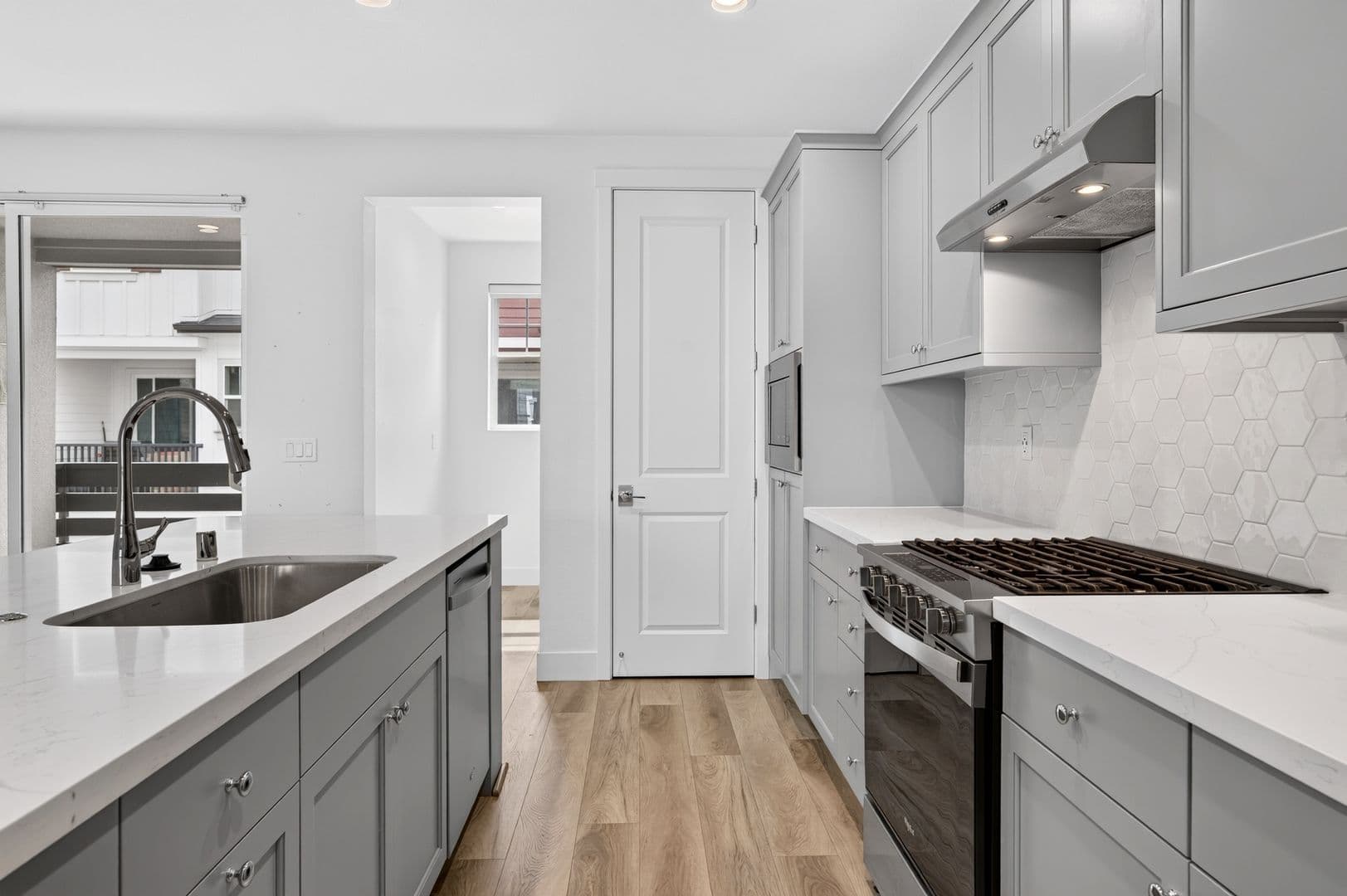 Concord Townhome: 1448 Julia Lane