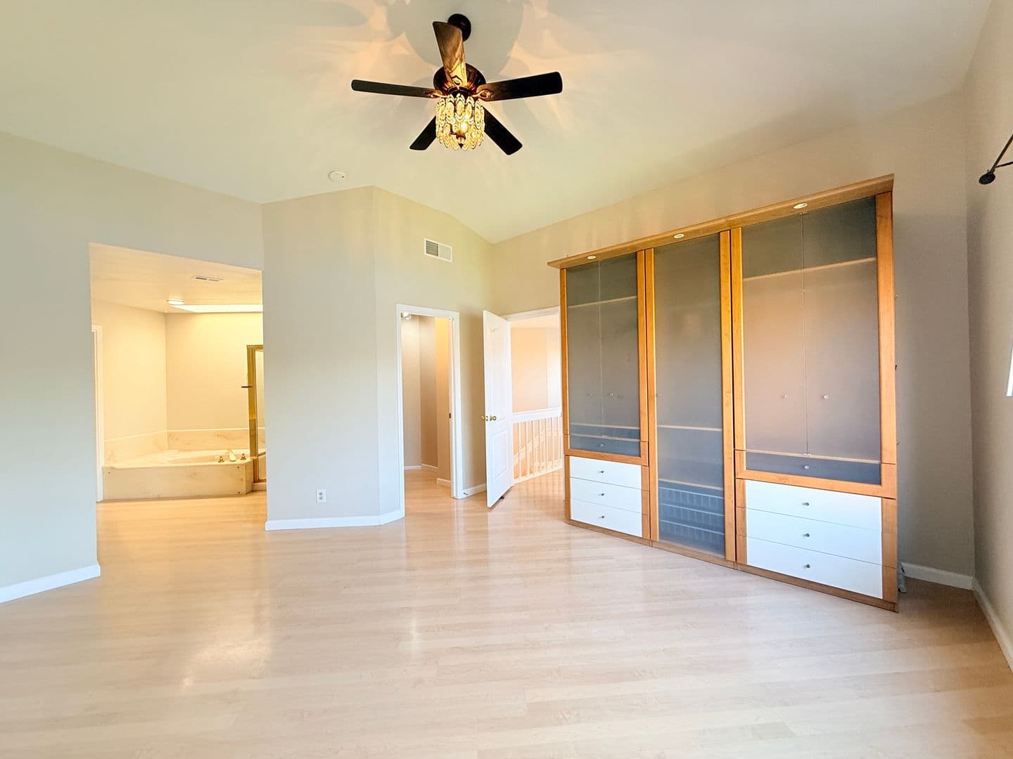 San Ramon Townhome: 4053 W. Lakeshore Drive