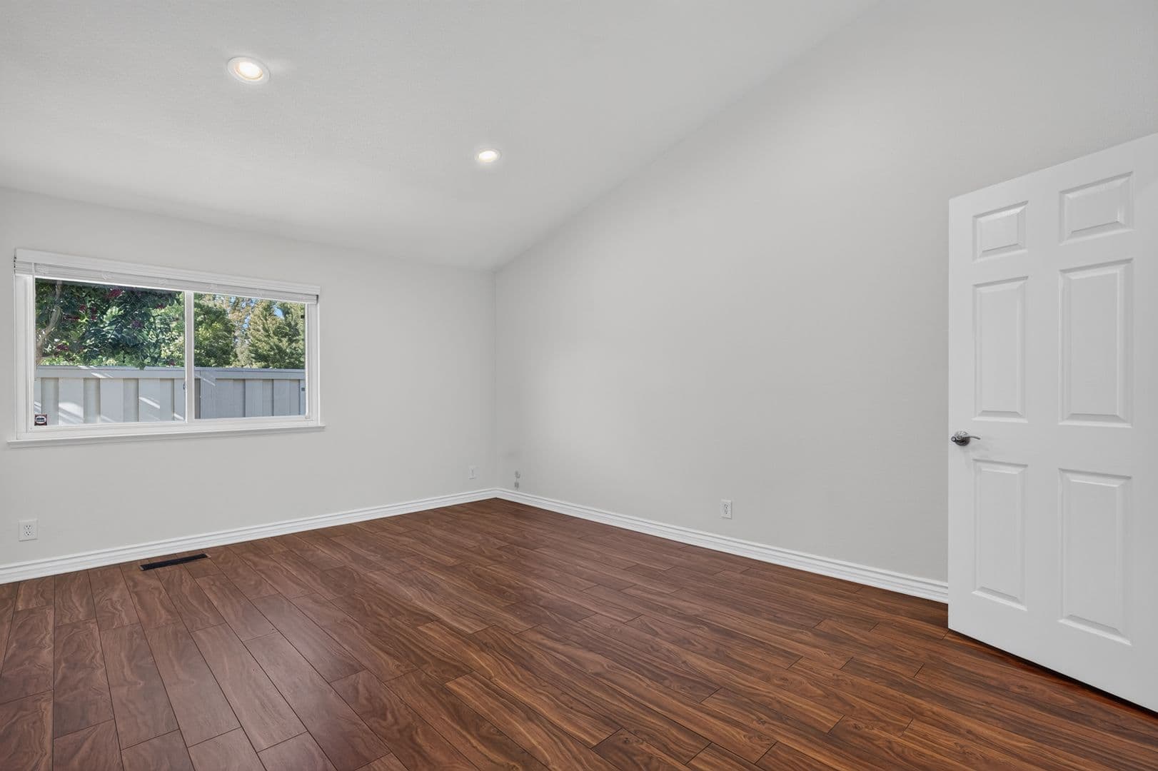 Walnut Creek Townhome: 1978 La Corso Court