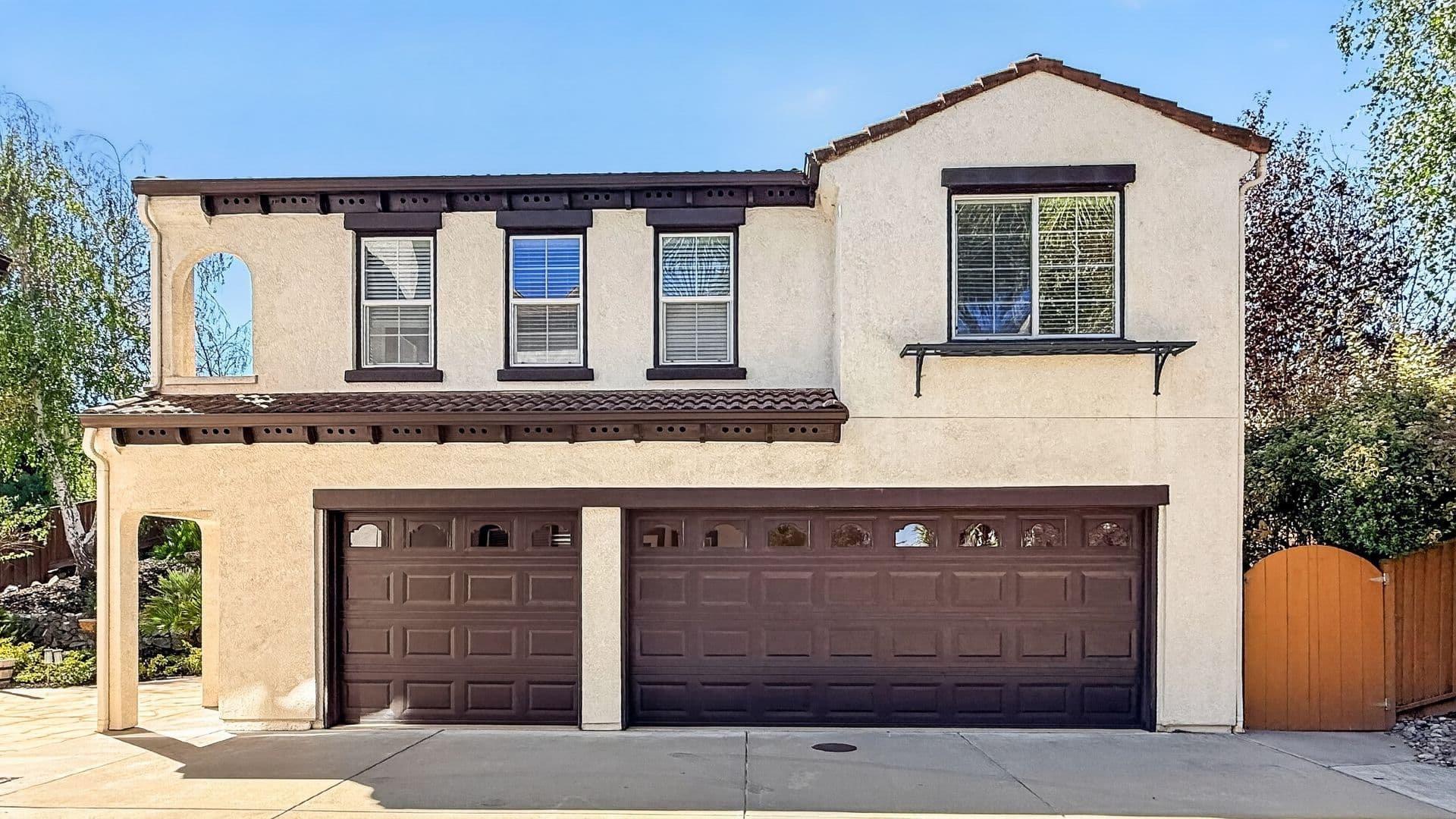 San Ramon House: 830 Pradera Way