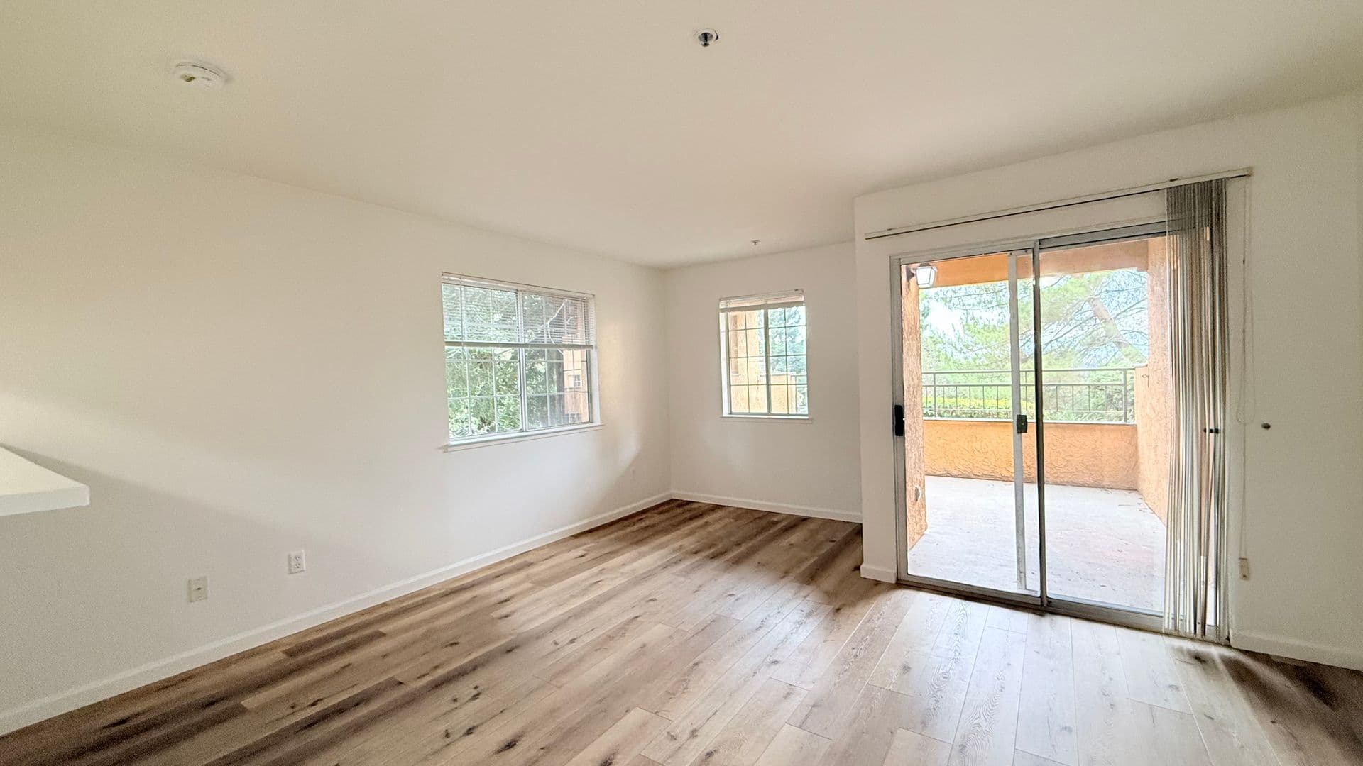 San Ramon Condo: 705 Watson Canyon Court #100