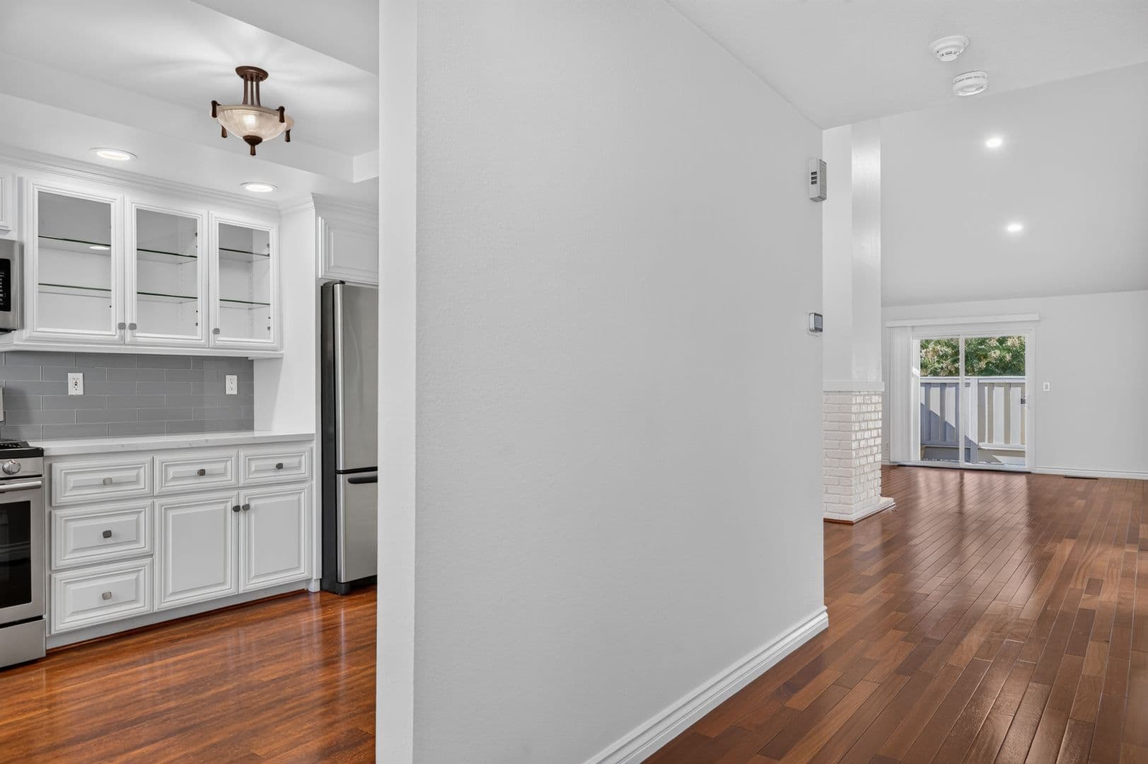Walnut Creek Townhome: 1978 La Corso Court