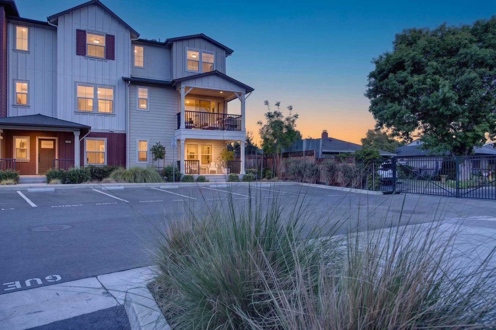 Concord Townhome: 1448 Julia Lane