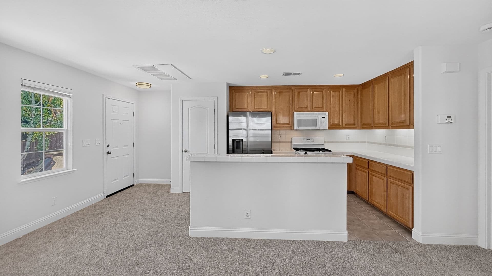 San Ramon House: 830 Pradera Way