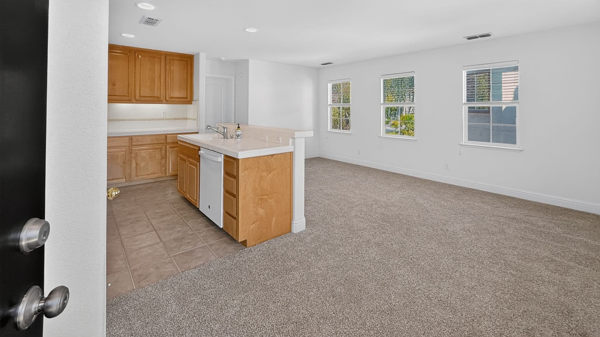 San Ramon House: 830 Pradera Way