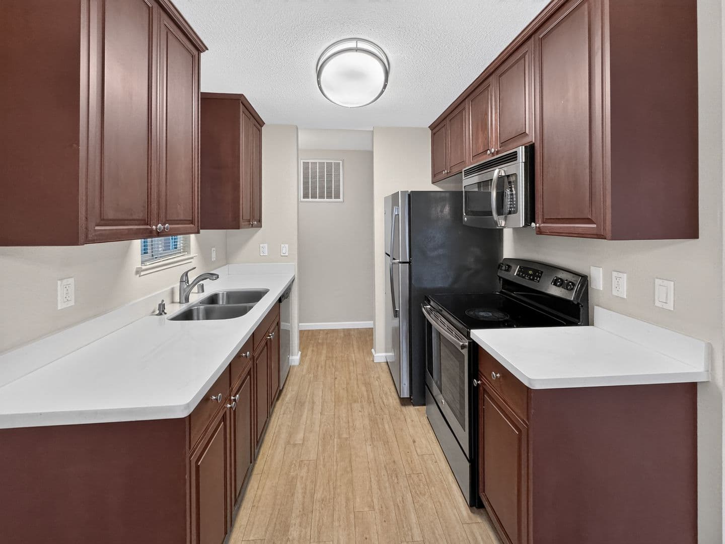 Walnut Creek Condo: 1578 Sunnyvale Avenue #43
