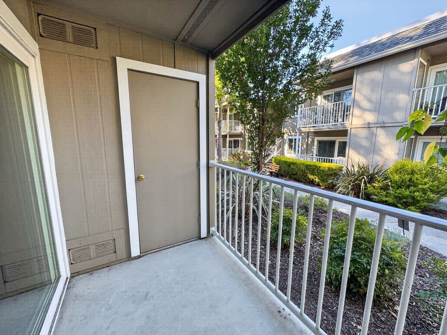 Walnut Creek Condo: 1578 Sunnyvale Avenue #43