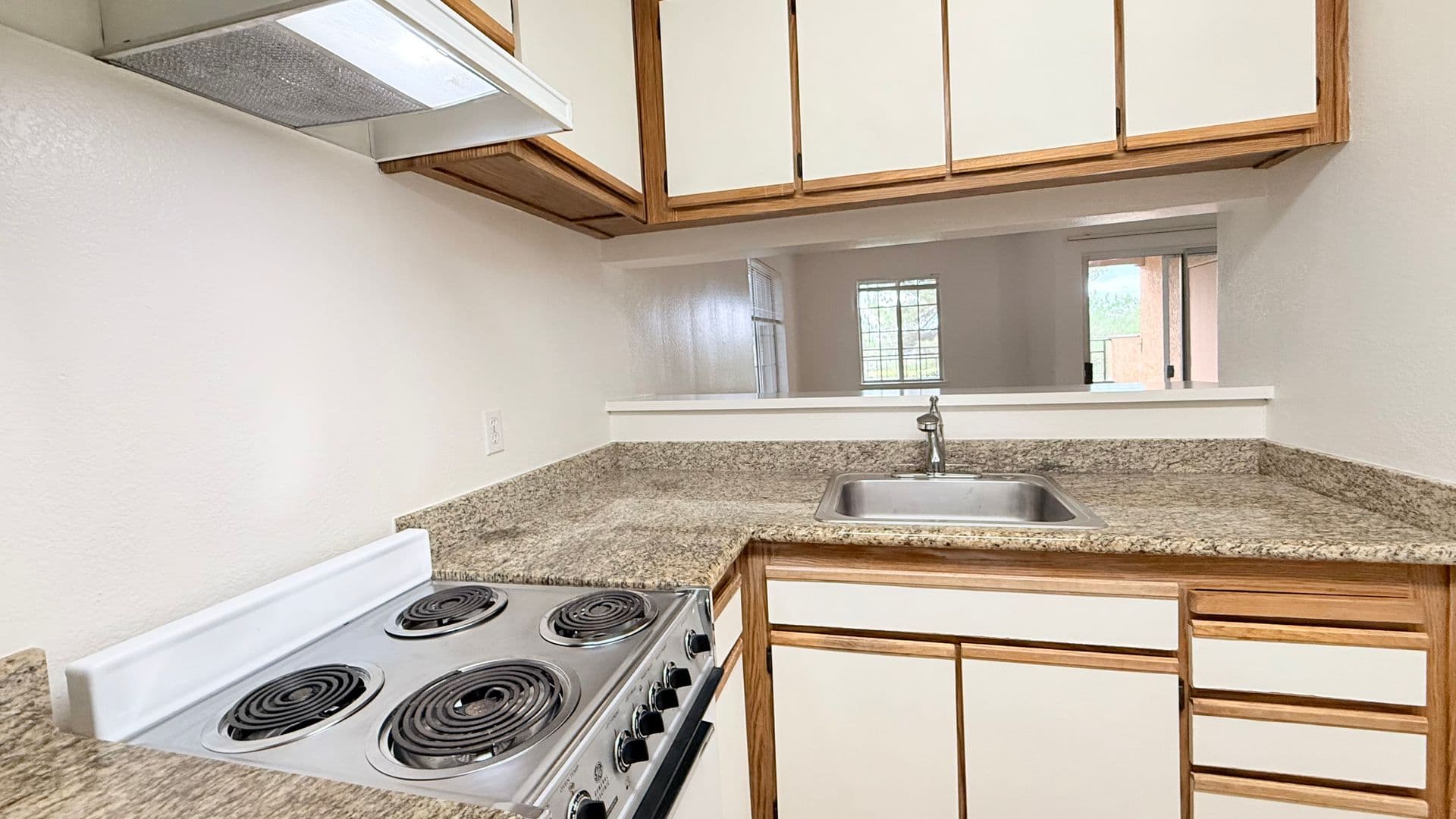 San Ramon Condo: 705 Watson Canyon Court #100