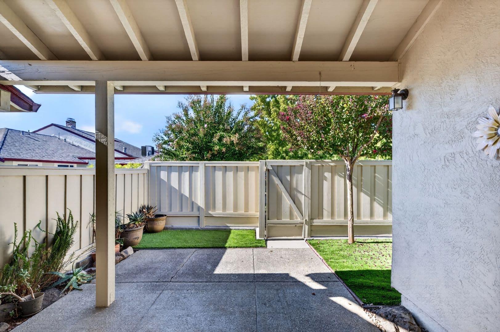 Walnut Creek Townhome: 1978 La Corso Court