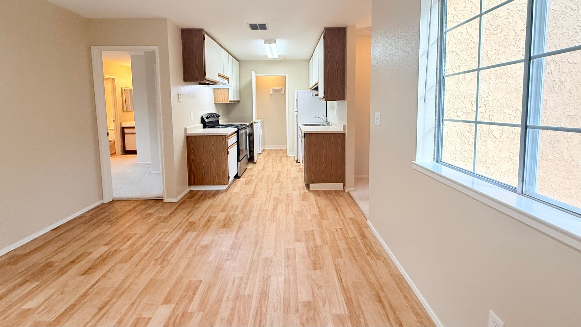 San Ramon Condo: 715 Watson Canyon Court, #206