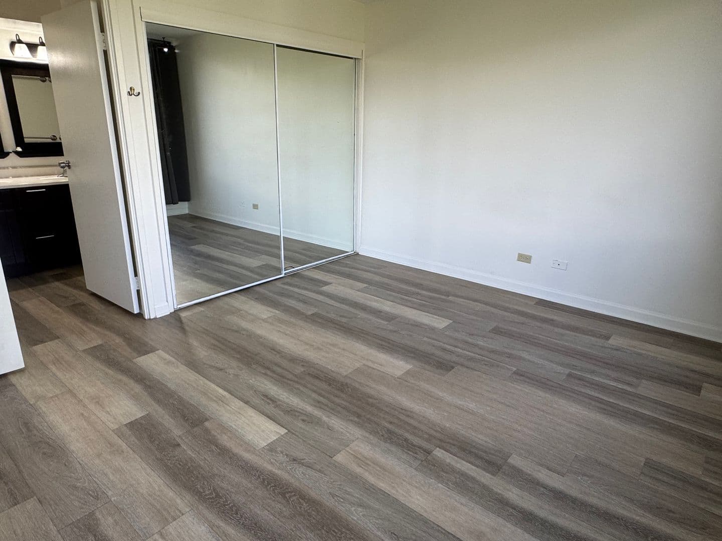 Honolulu Condo: 1147 Ala Napunani Street #206 - SL95LUIS
