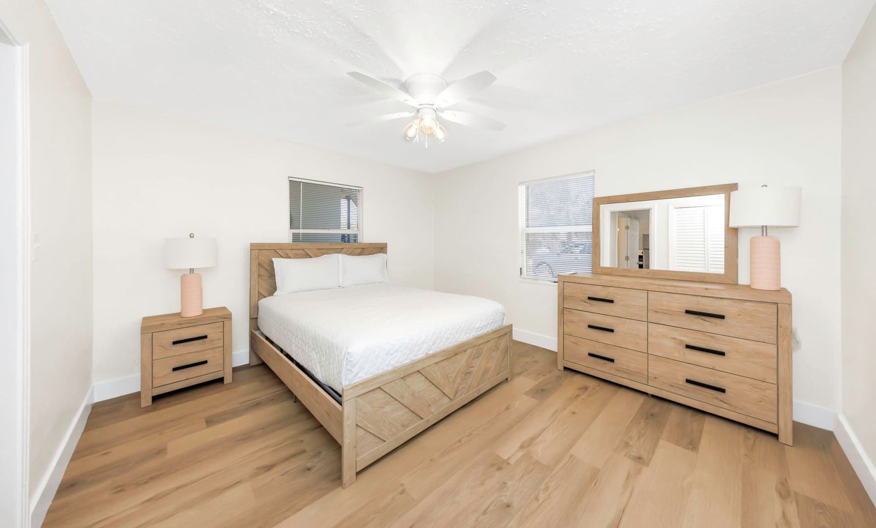 Dunedin Apartment: 416 Skinner Blvd