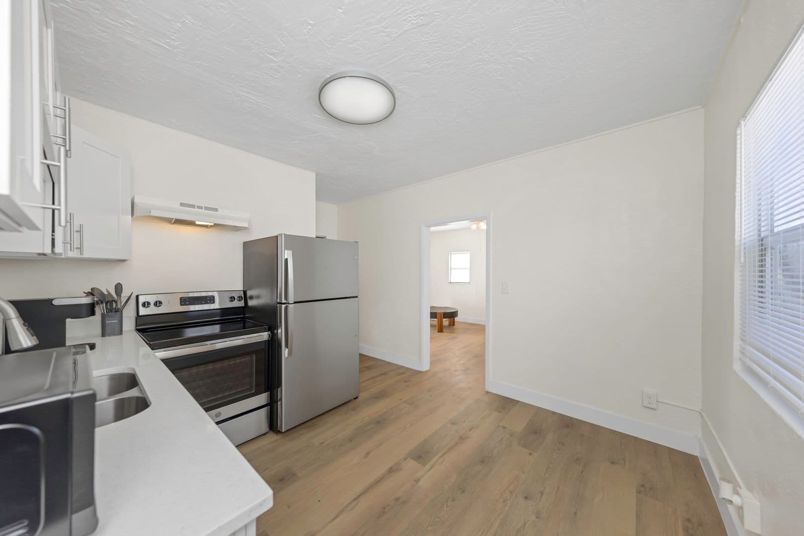 Dunedin Apartment: 416 Skinner Blvd
