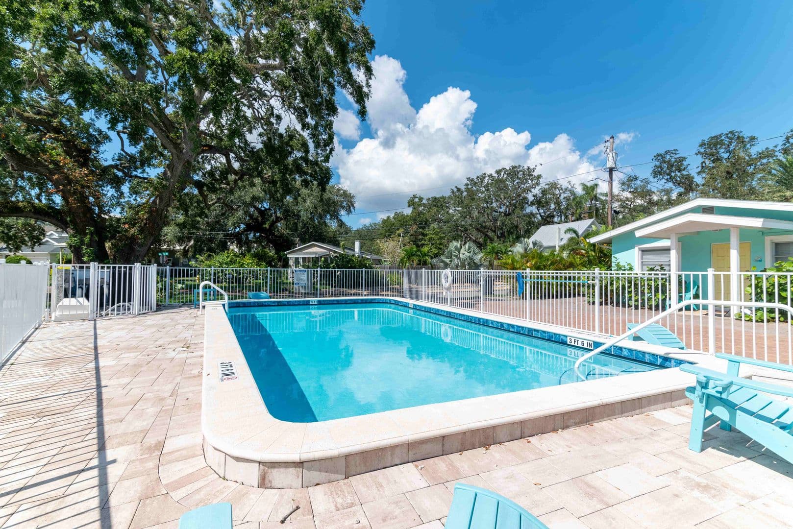 Safety Harbor Apartment: 380 3rd Street South