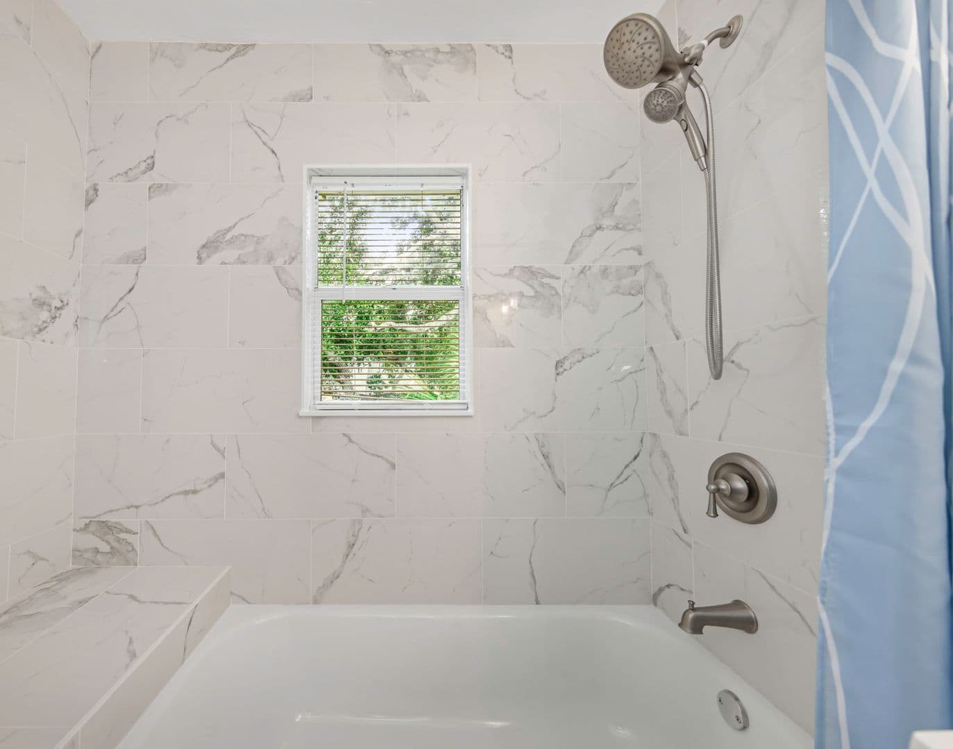 Dunedin Apartment: 416 Skinner Blvd