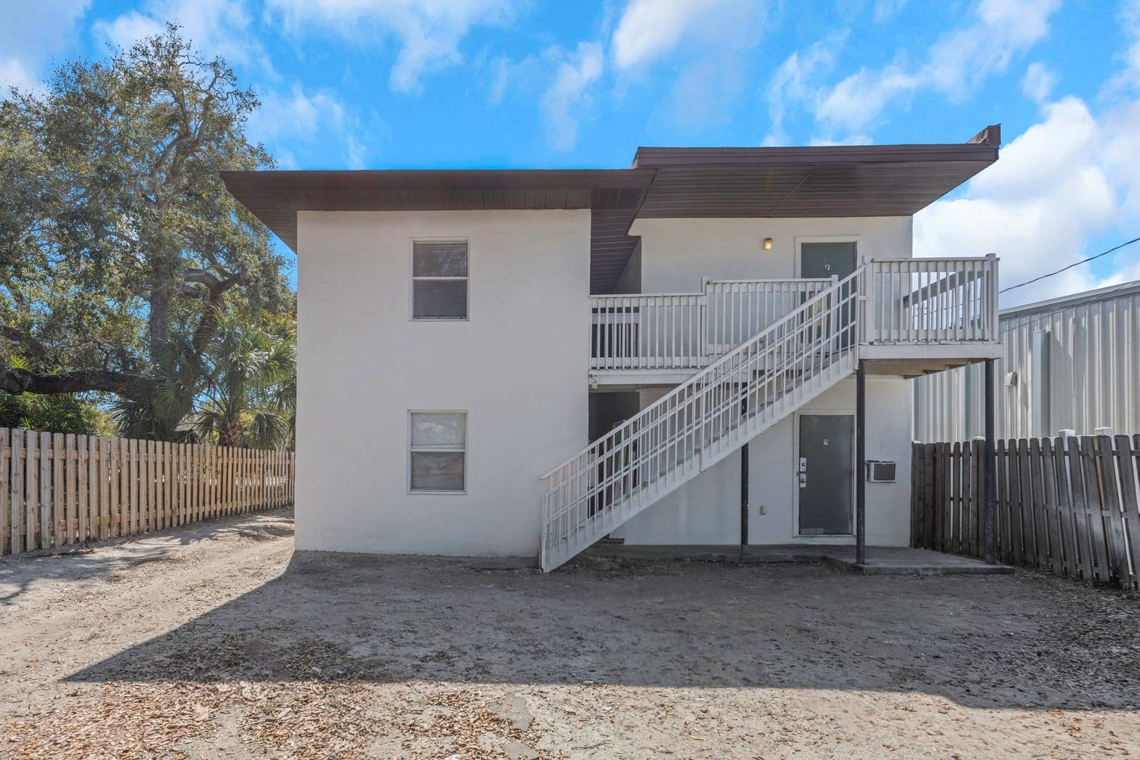 Dunedin Apartment: 416 Skinner Blvd