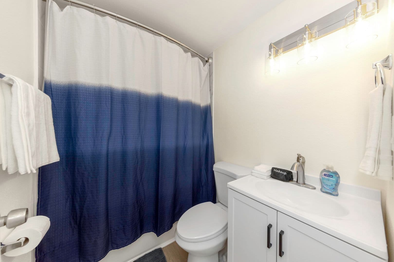 Dunedin Apartment: 416 Skinner Blvd