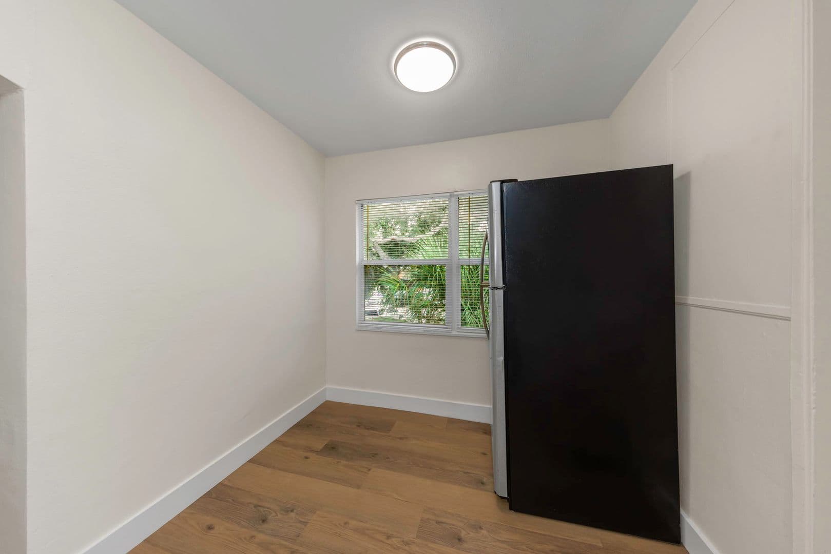 Dunedin Apartment: 416 Skinner Blvd