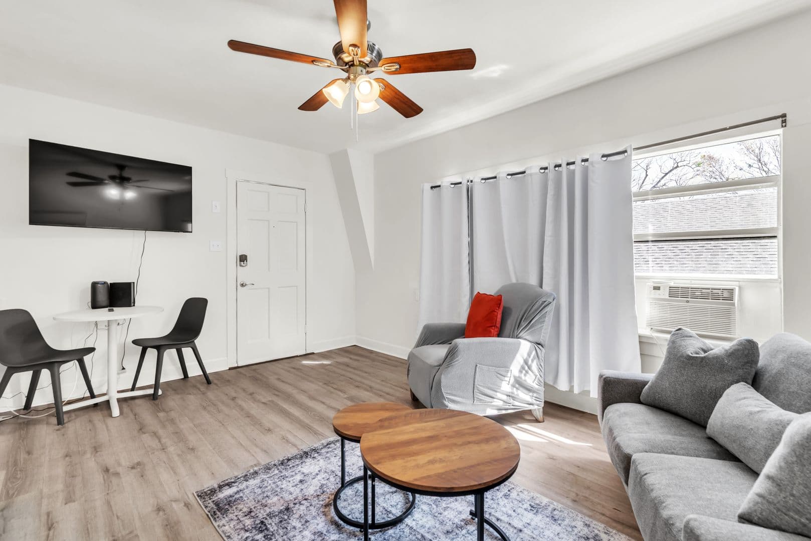 Gulfport Apartment: 3015 56th St South