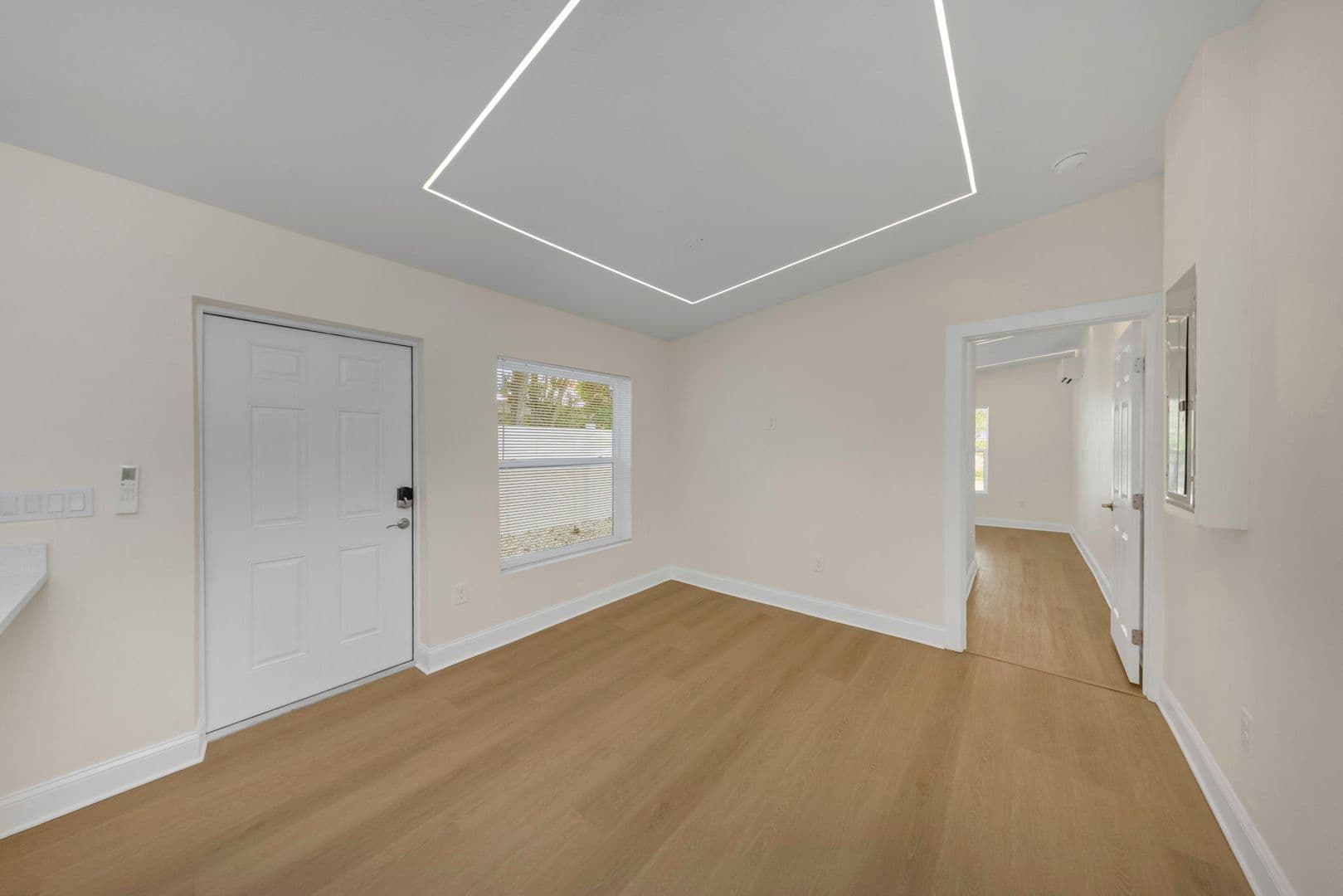 Dunedin Apartment: 79 Patricia Ave