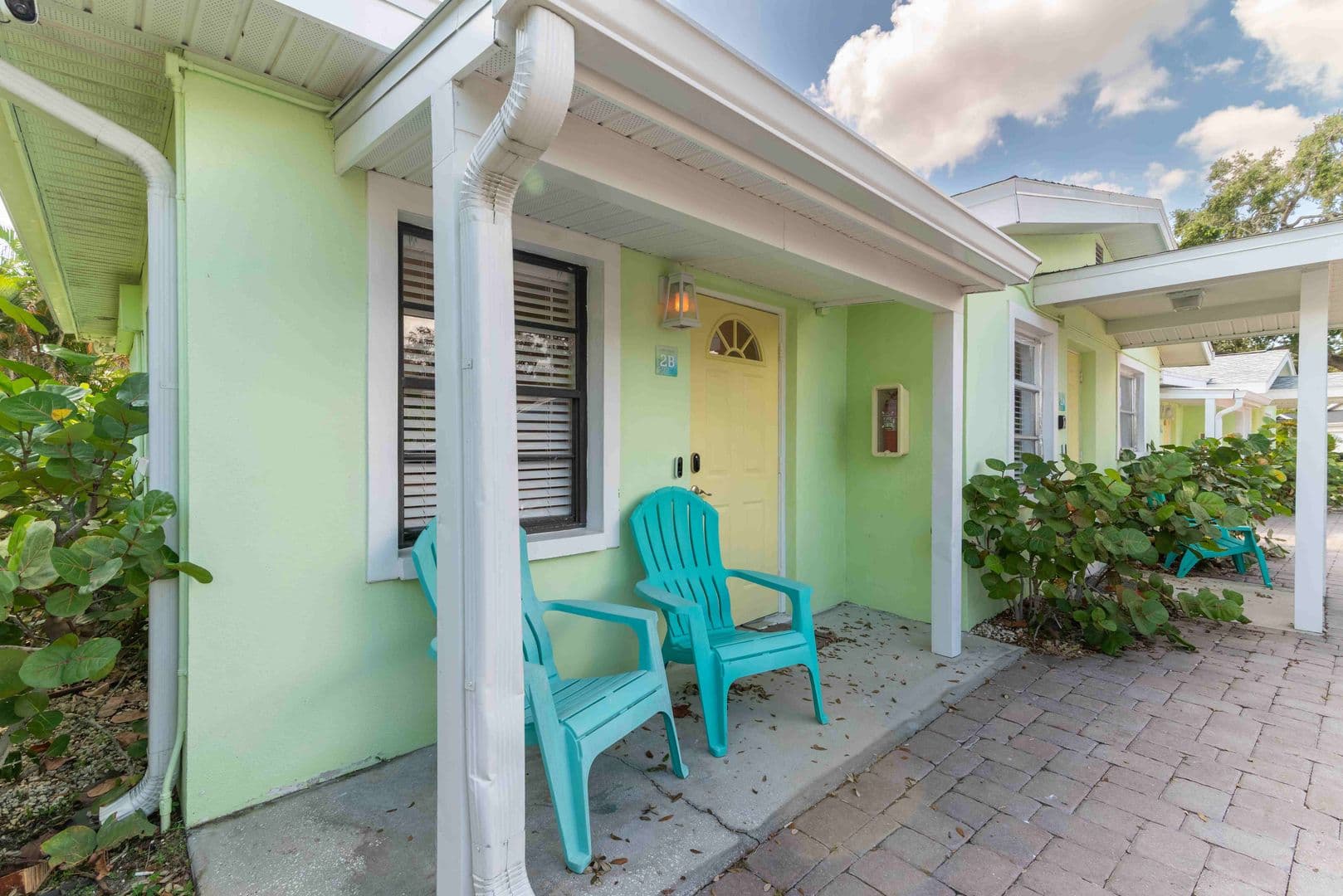 Safety Harbor Apartment: 380 3rd Street South