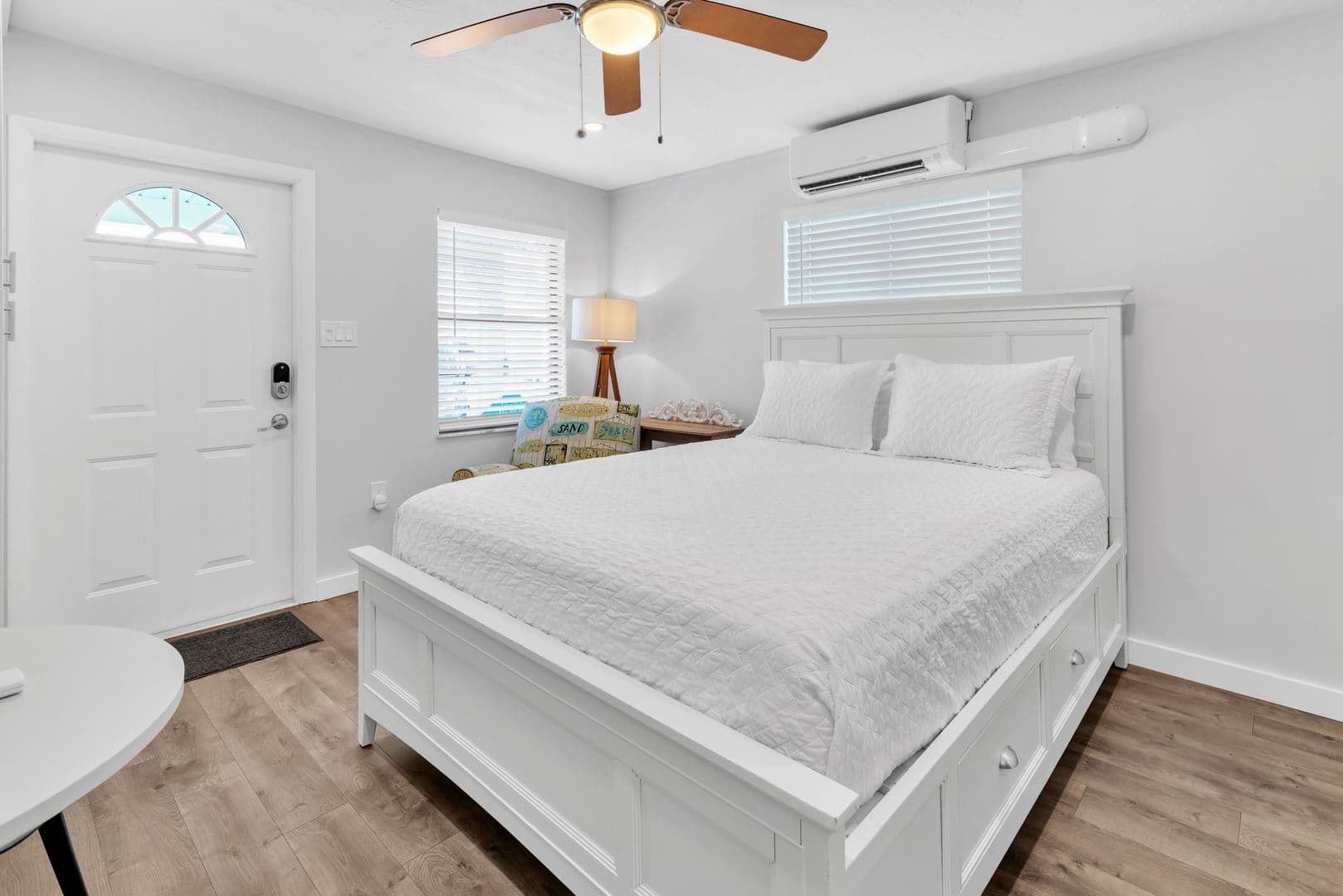 Safety Harbor Apartment: 380 3rd Street South