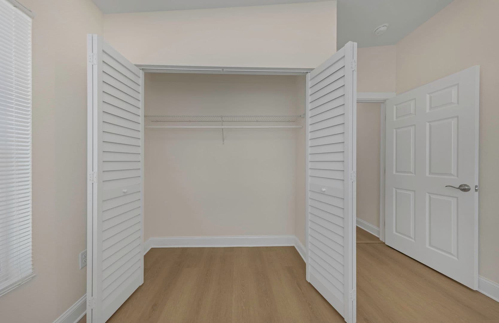 Dunedin Apartment: 79 Patricia Ave