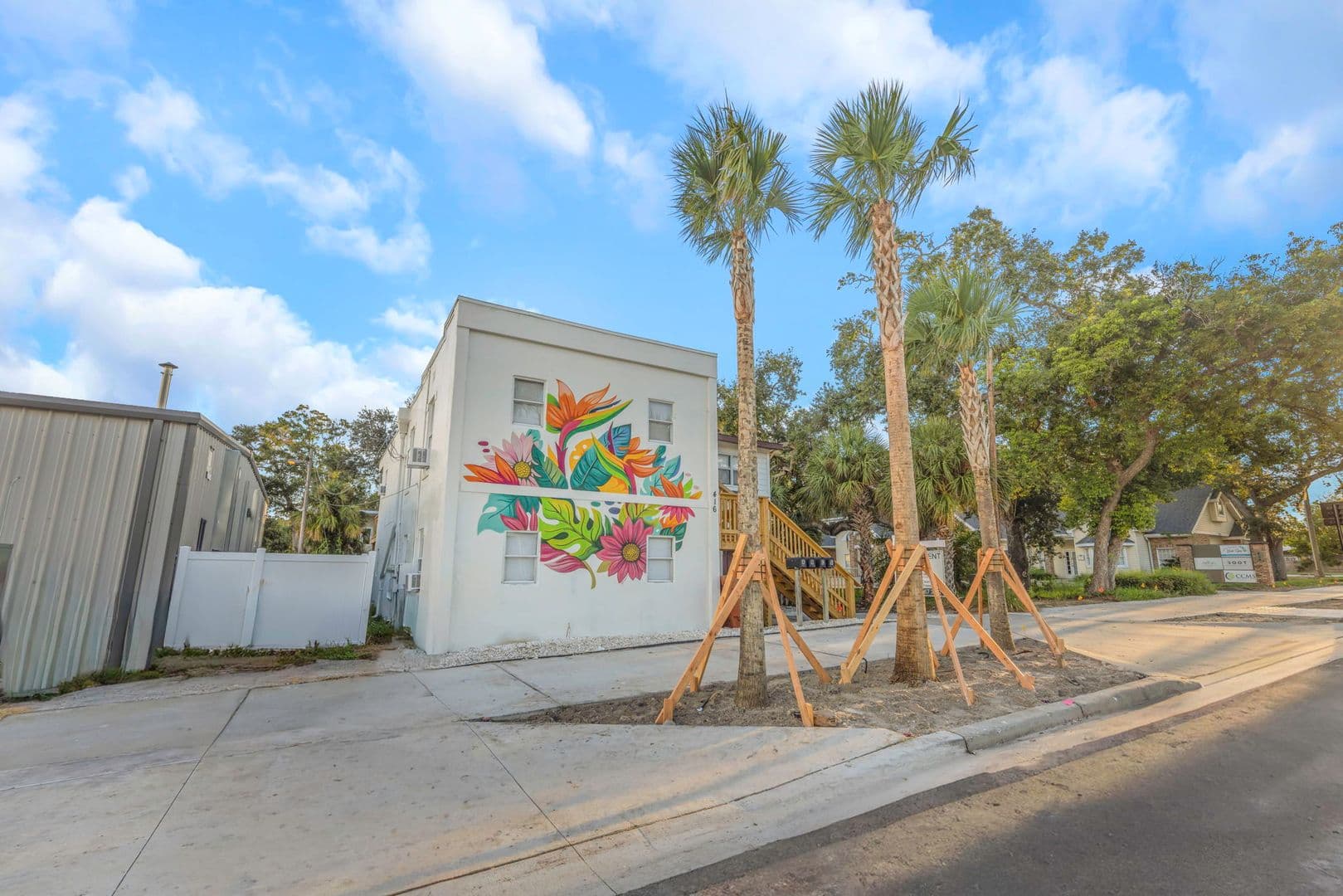 Dunedin Apartment: 416 Skinner Blvd