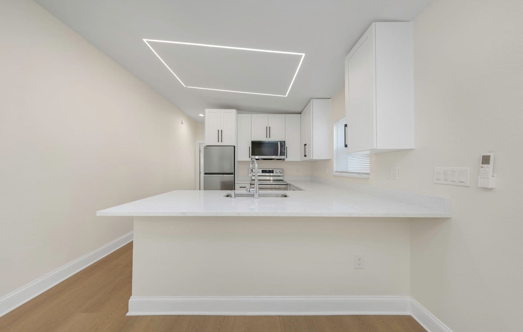 Dunedin Apartment: 79 Patricia Ave