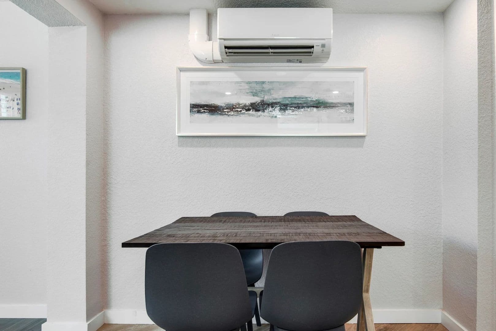 Dunedin Apartment: 405 Locklie Street